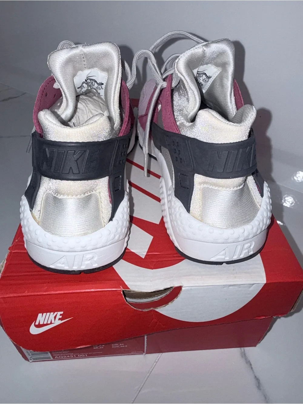 Nike Kids Two-Tone Pink & Magenta Athletic Sneakers